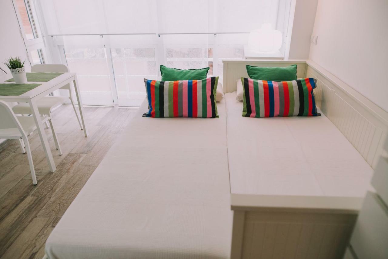 Apartamento Malagueta Playa Malaga Luaran gambar